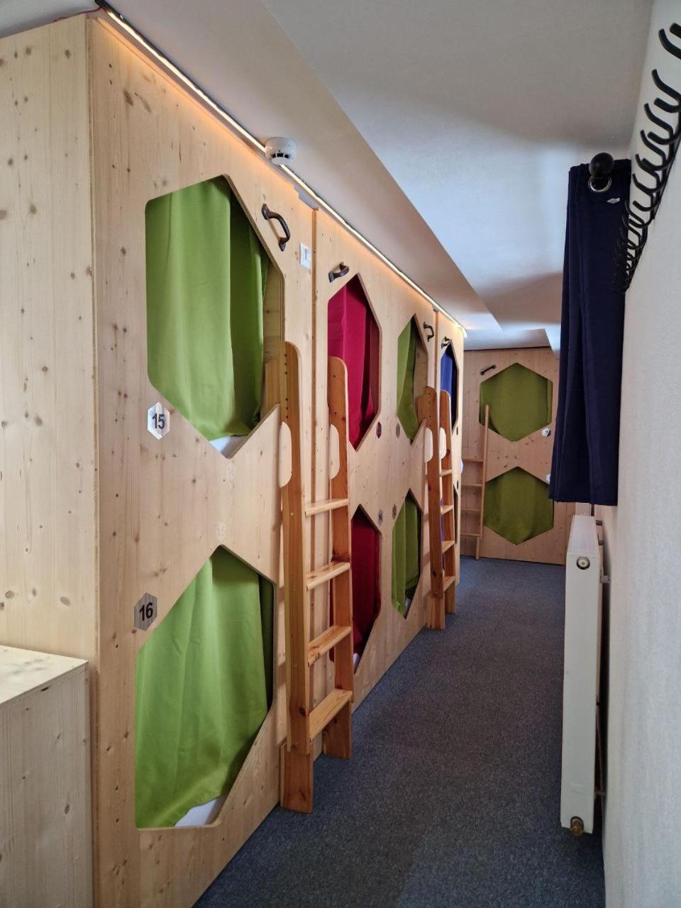 Hostel Stanton *